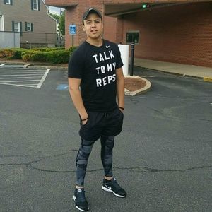 Meet your Posher, Ahmed